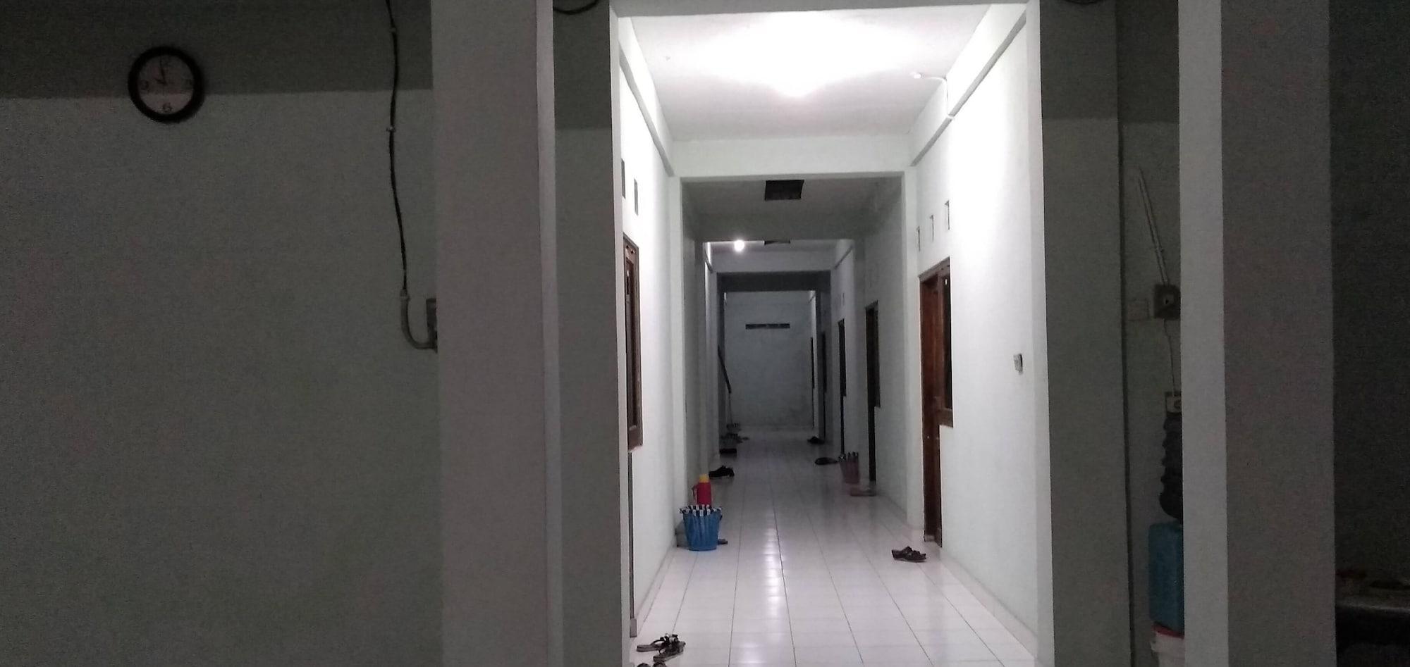 Spot On 93020 Rumah Singgah Ganjuran Bantul Exteriör bild