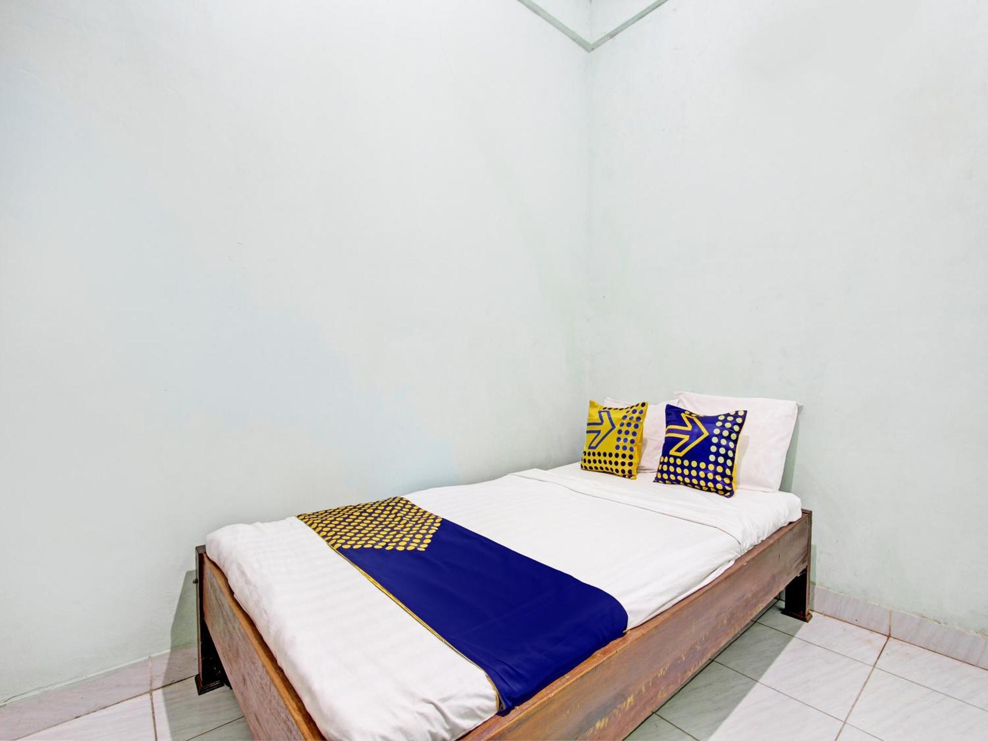 Spot On 93020 Rumah Singgah Ganjuran Bantul Exteriör bild