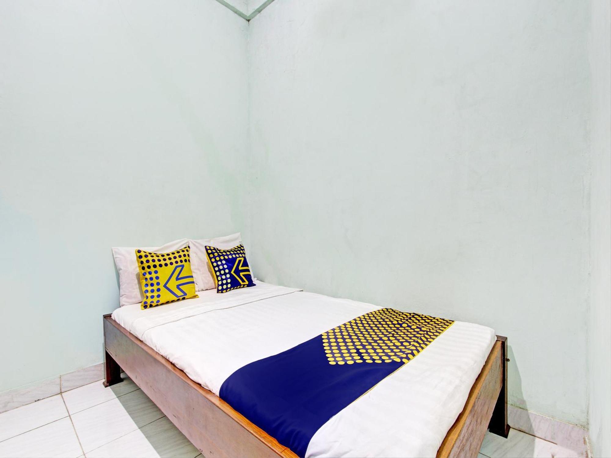 Spot On 93020 Rumah Singgah Ganjuran Bantul Exteriör bild