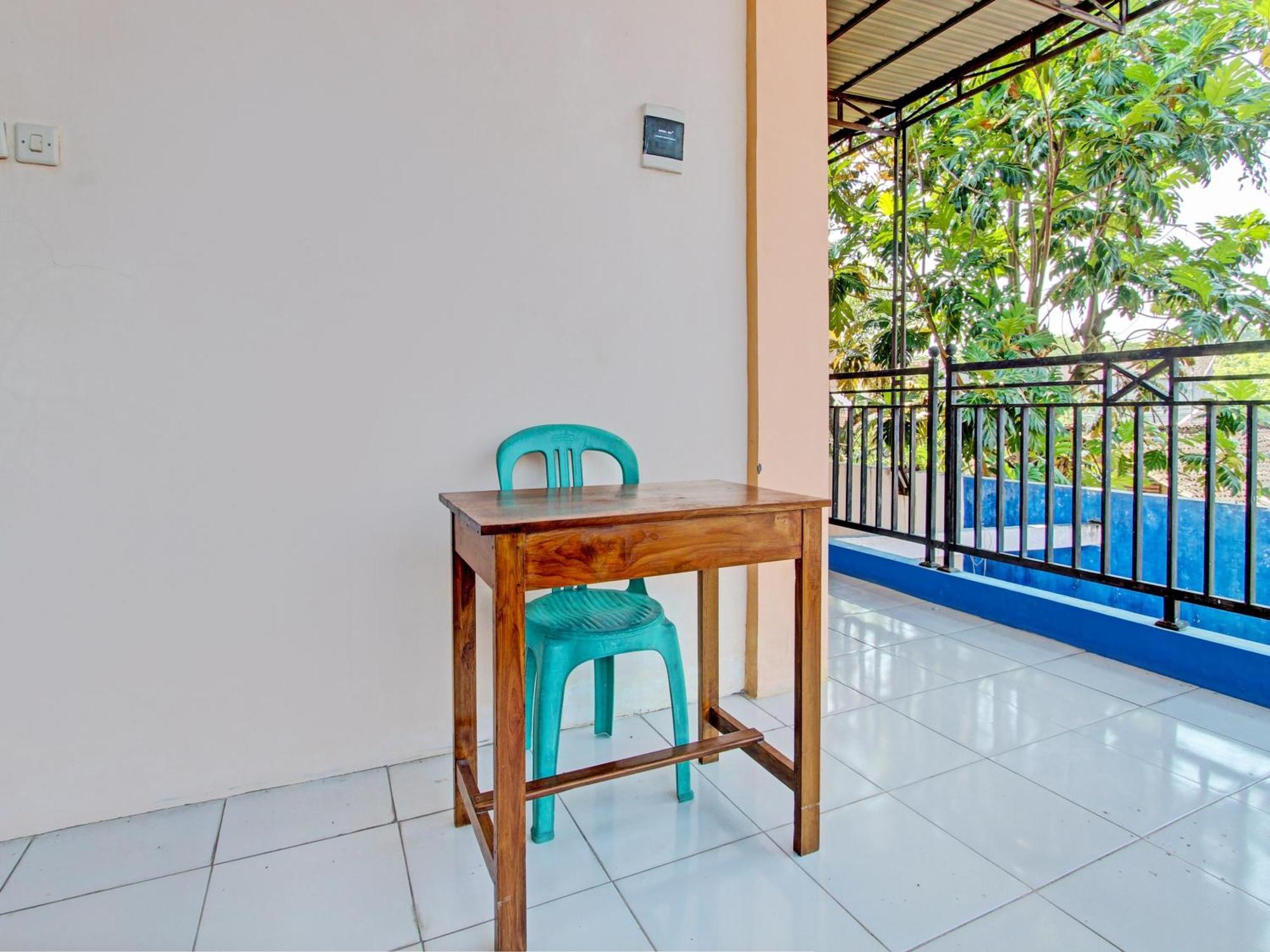 Spot On 93020 Rumah Singgah Ganjuran Bantul Exteriör bild