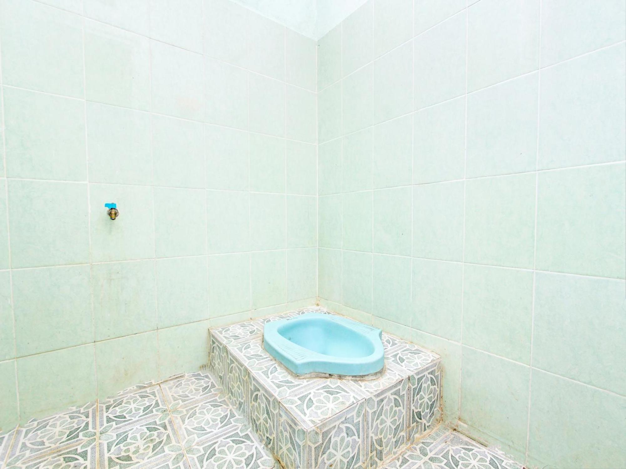 Spot On 93020 Rumah Singgah Ganjuran Bantul Exteriör bild