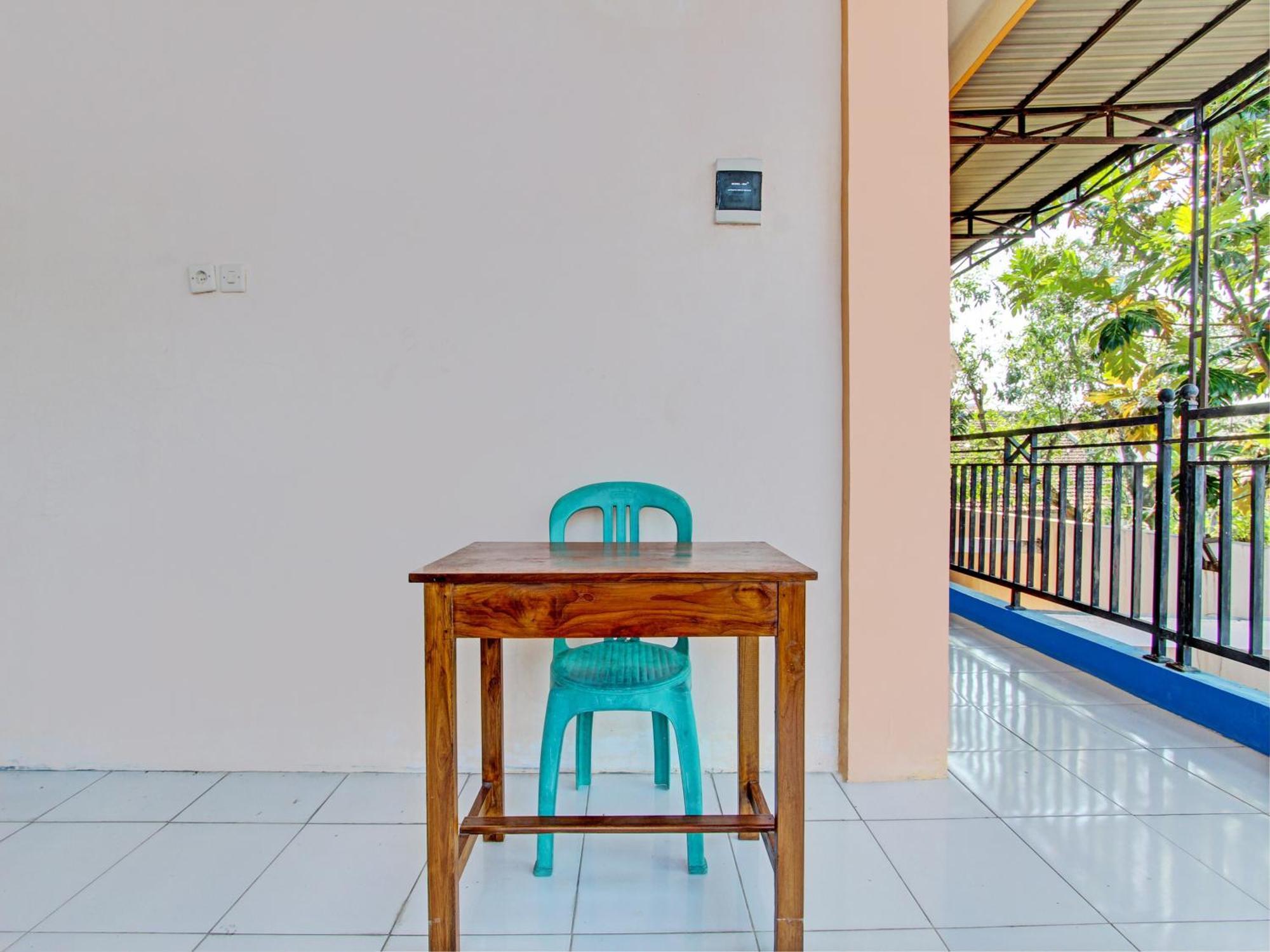 Spot On 93020 Rumah Singgah Ganjuran Bantul Exteriör bild